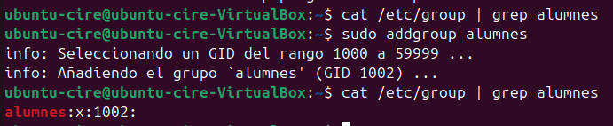 Creacio grup alumnes i comprovacio que es troba